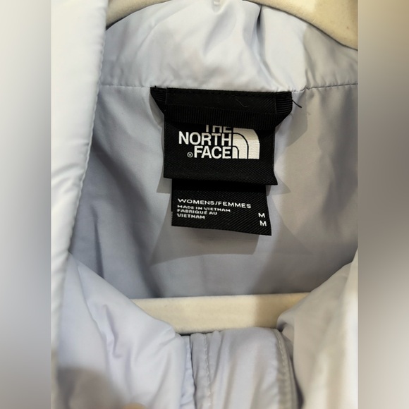 The North Face Women's Light blue Insulated Jacket - Picture 6 of 10